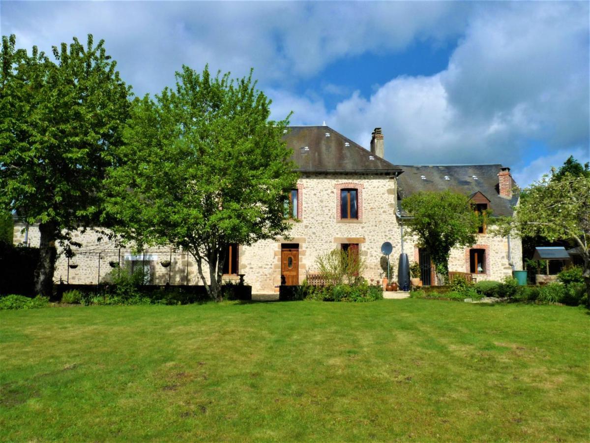 Een Prachtige Gite In Frankrijk Chez Gerard Vieilleville Bagian luar foto